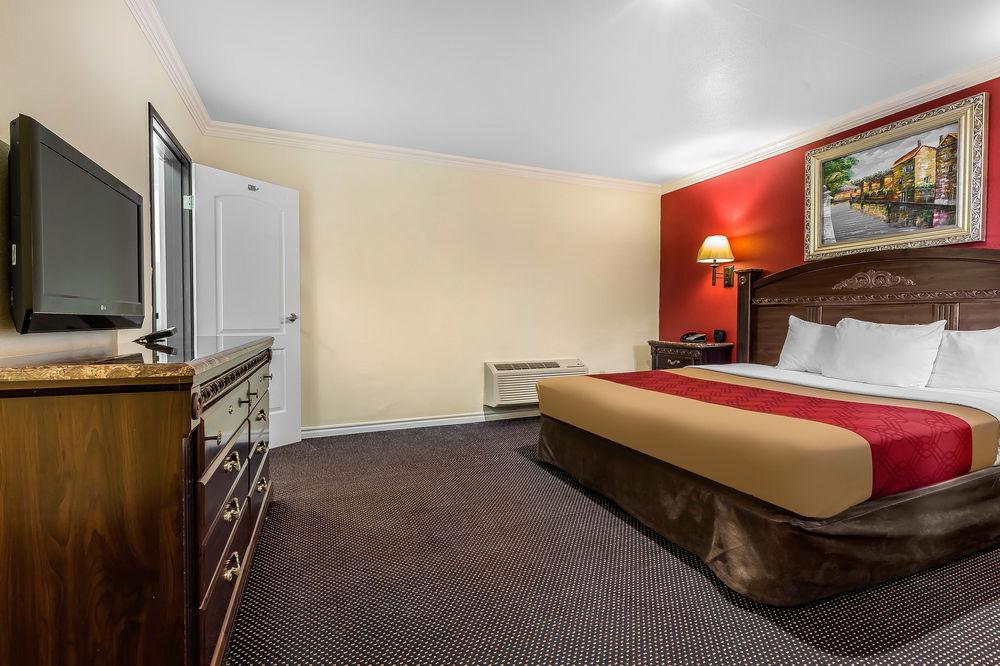 Econo Lodge Long Beach I-405 Екстер'єр фото