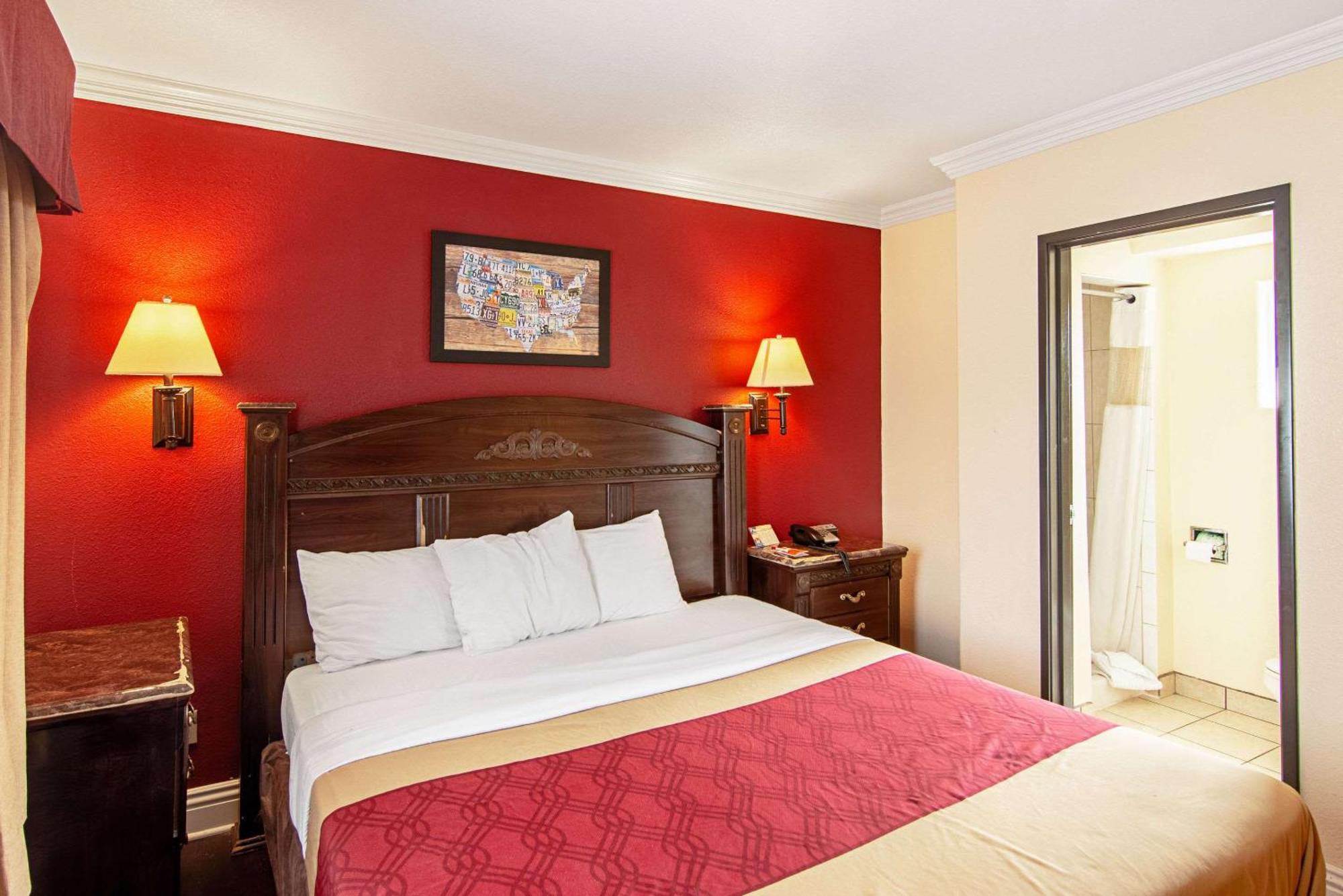 Econo Lodge Long Beach I-405 Екстер'єр фото