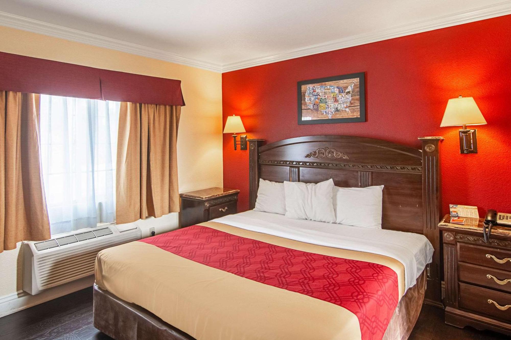 Econo Lodge Long Beach I-405 Екстер'єр фото