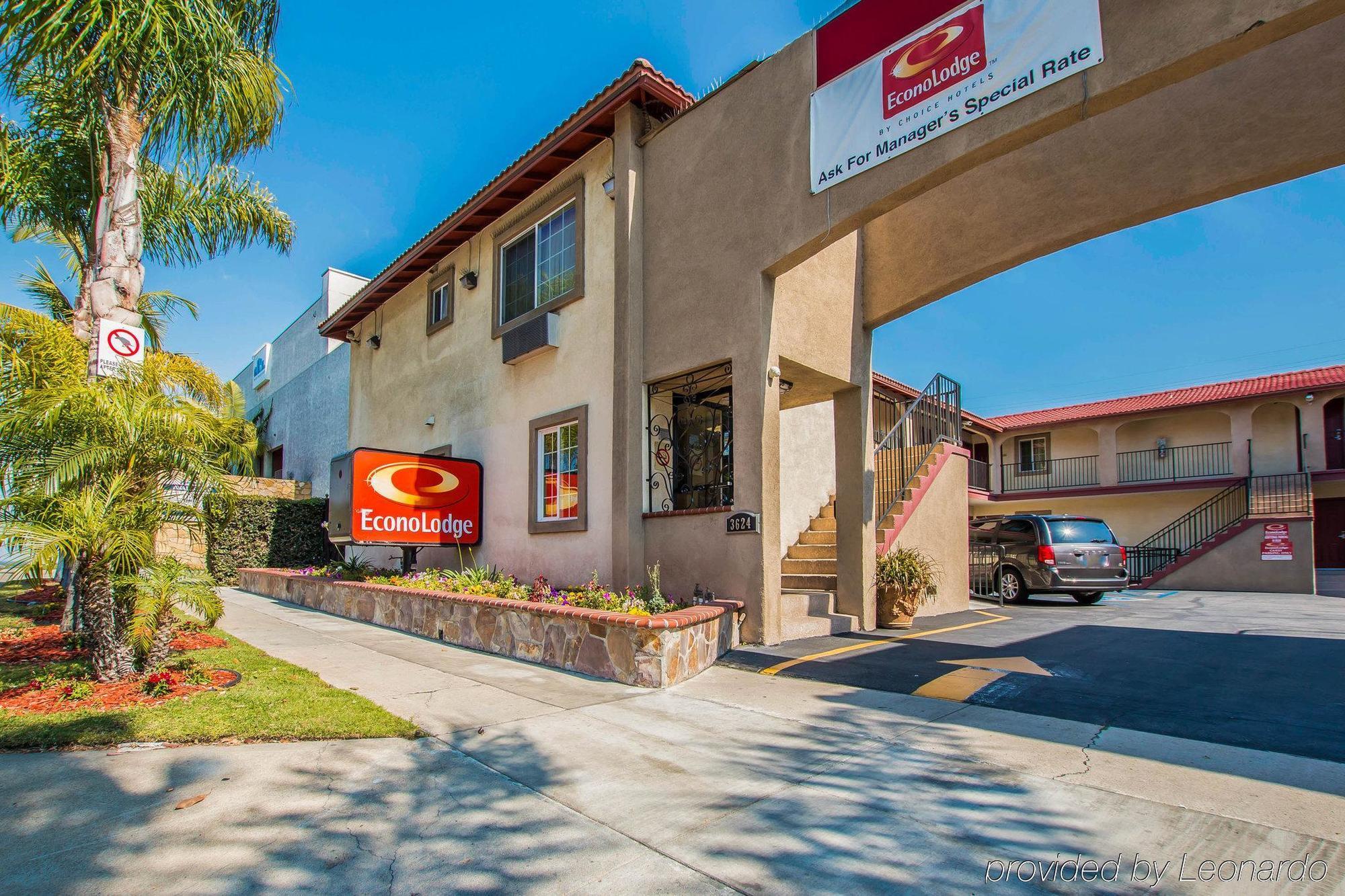Econo Lodge Long Beach I-405 Екстер'єр фото