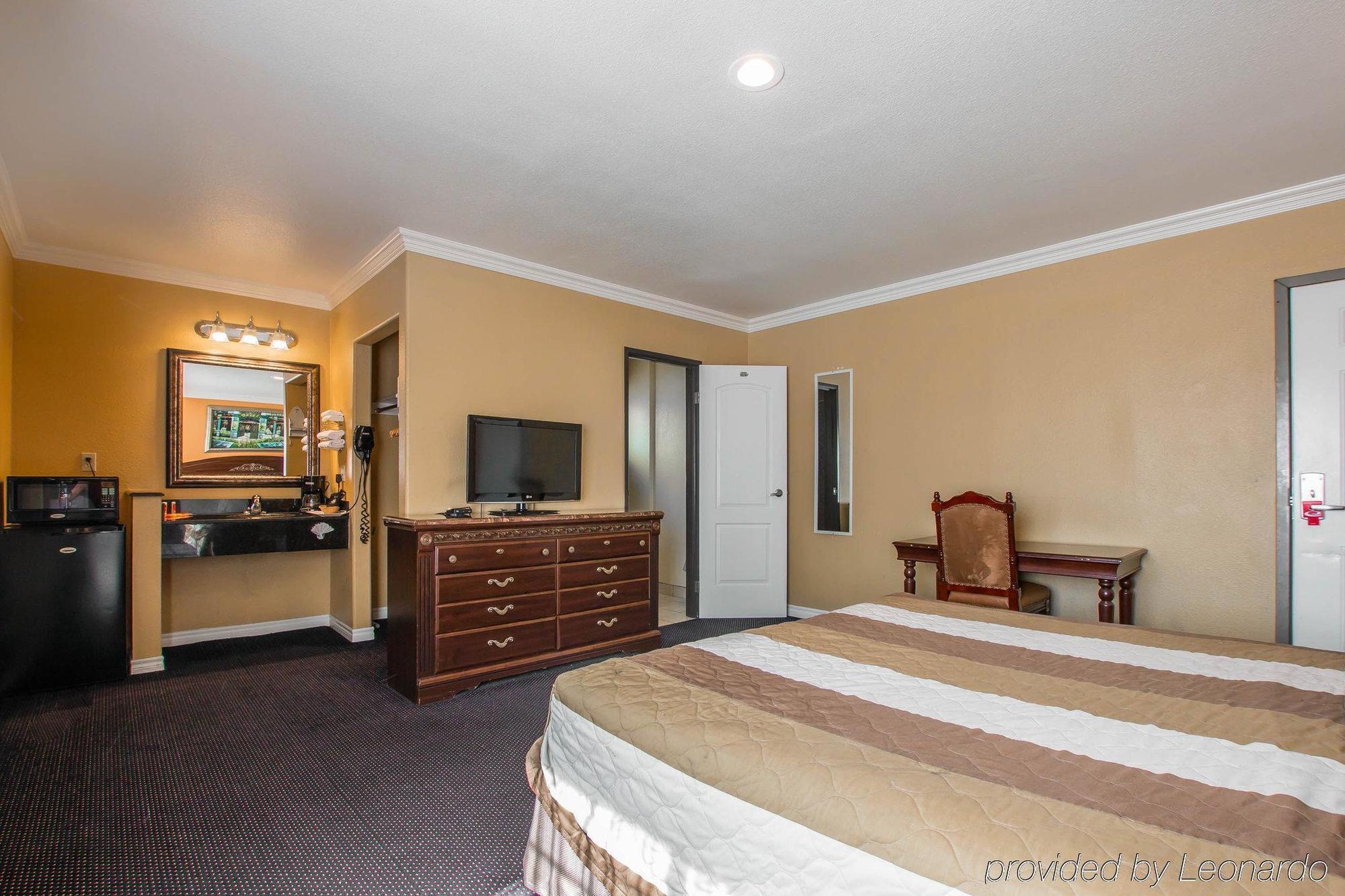 Econo Lodge Long Beach I-405 Екстер'єр фото