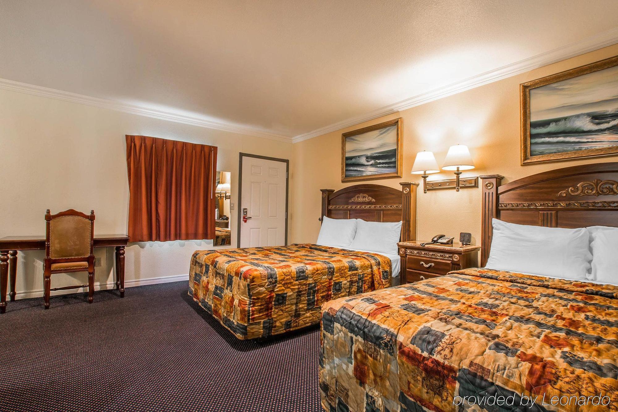 Econo Lodge Long Beach I-405 Екстер'єр фото